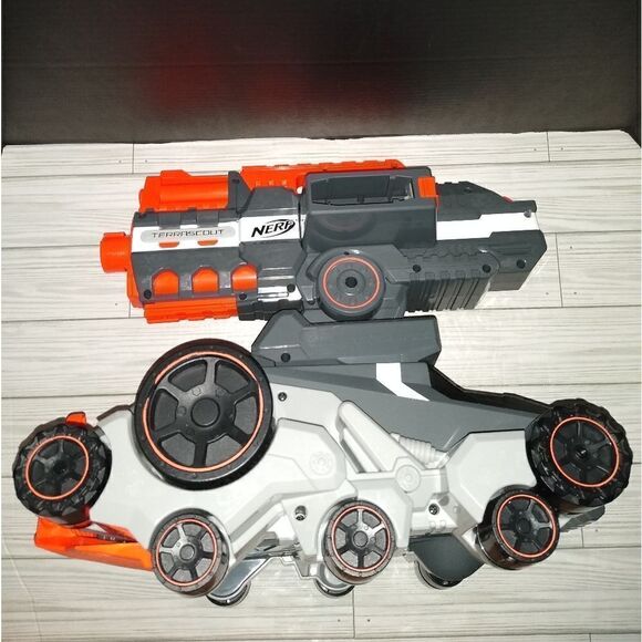 Nerf N-Strike Elite Terrascout Drone w/ Controller & Battery Missing Wheel Bands - Picture 13 of 14